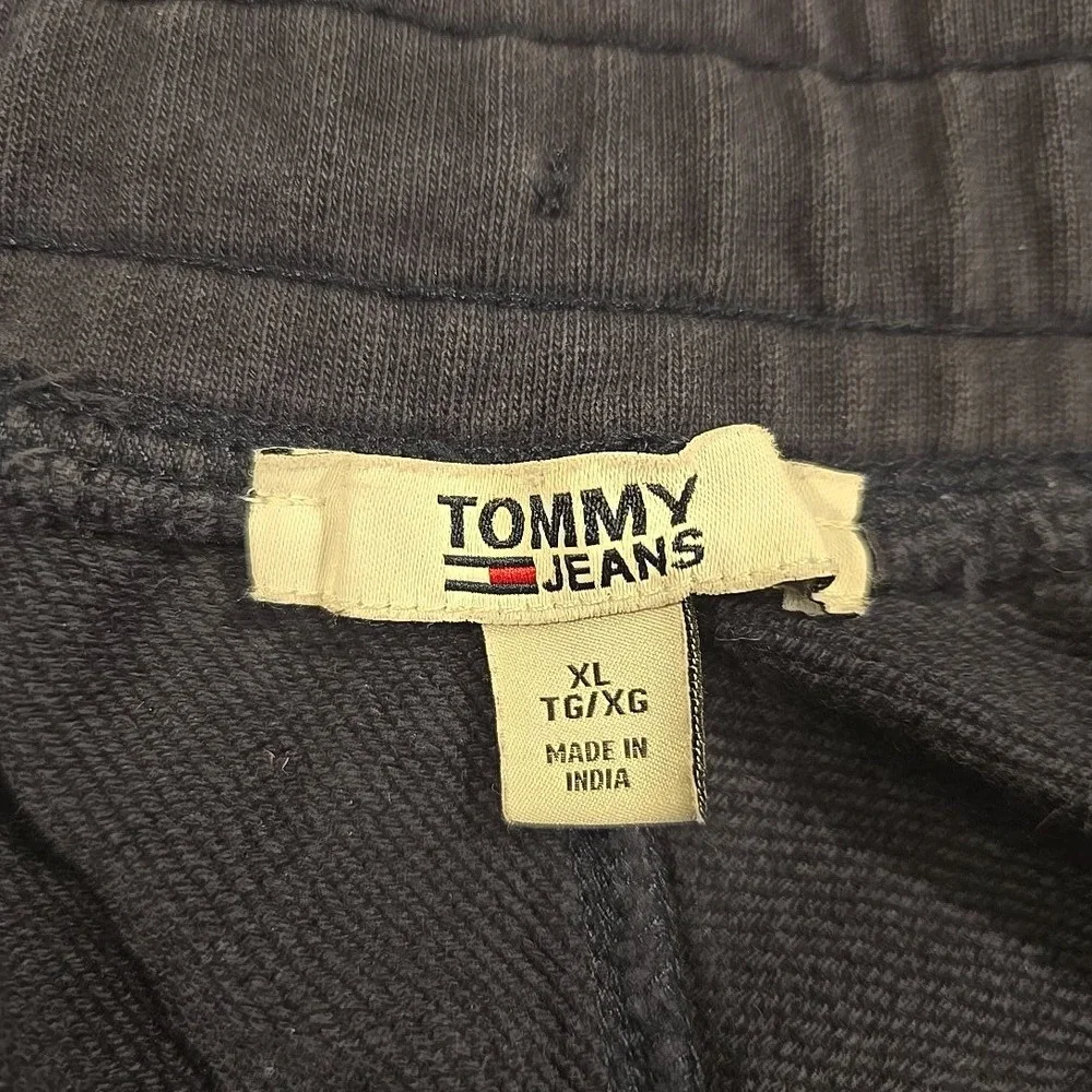 Tommy Hilfiger order by